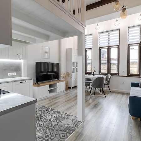 Inshiapartments On Slovatskoho Str Lviv Extérieur photo