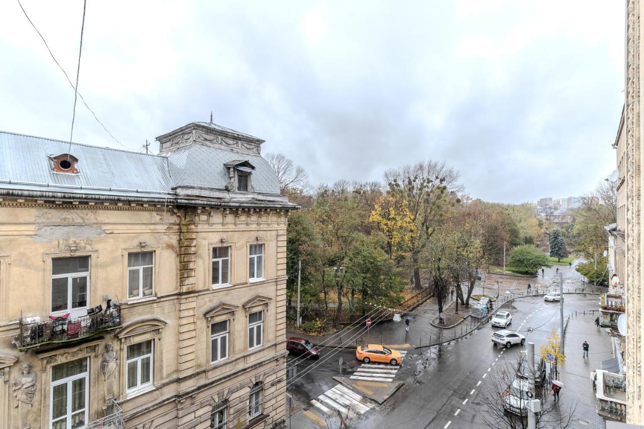 Inshiapartments On Slovatskoho Str Lviv Extérieur photo