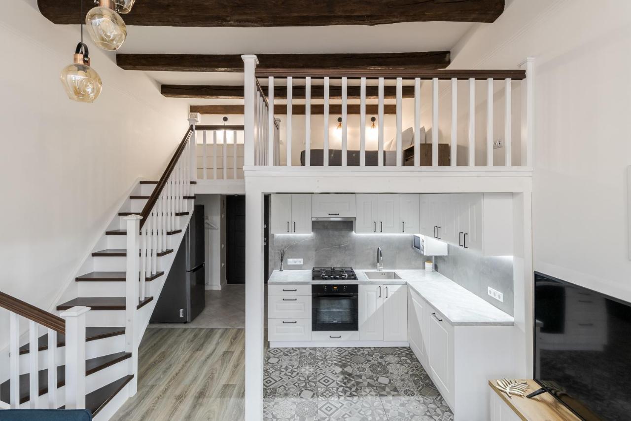 Inshiapartments On Slovatskoho Str Lviv Extérieur photo